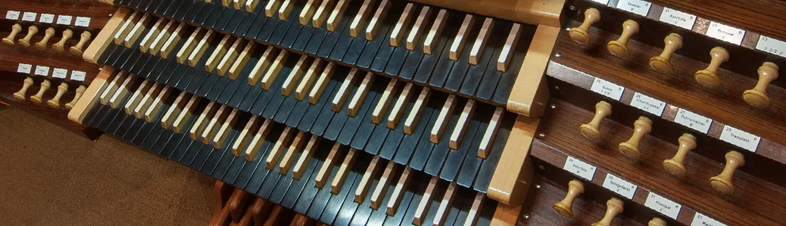 Orgeltastatur (Foto: Klaus Böse)